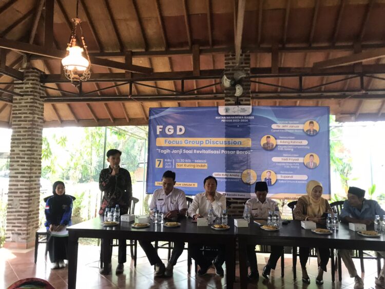 Gelar FGD, Ikamaba Tagih Janji Soal Revitalisasi Pasar Baros