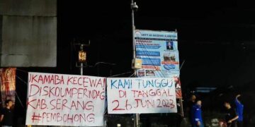 Ikatan Mahasiswa Baros Kecewa Dengan Diskoumperindag, Ketum Ikamaba Tagih Janji Revitalisasi Pasar Baros .