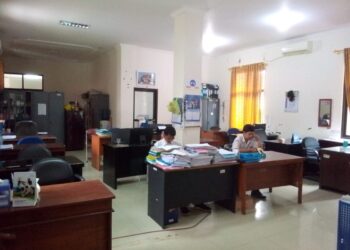 Tidak Ada Satupun di Ruangan Saat Jam Kerja, Belasan Pegawai Dinkes Pandeglang Dinilai Tidak Disiplin