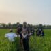 ” Manekin Sawah ” Buah Karya KKM 32 Uniba Guna Usir Hama di Sawah Desa Tanara