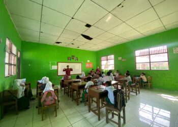 Lakukan Proker Pendidikan, KKN 32 Uniba Terapkan Sekolah Ramah Anak