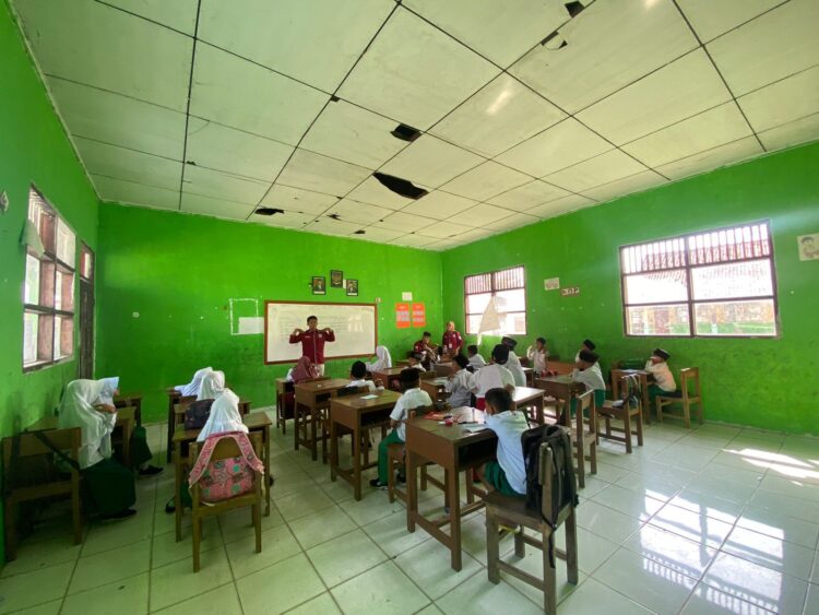 Lakukan Proker Pendidikan, KKN 32 Uniba Terapkan Sekolah Ramah Anak