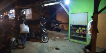 Warga Pasir Kelapa Grebek Bengkel di Terminal Kadubanen yang Diduga Jadi Tempat Transaksi Obat Tanpa Izin Edar