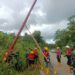 Satgas Pamtas Yonif 122/Ts Berikan Penerangan di Pedalaman Papua