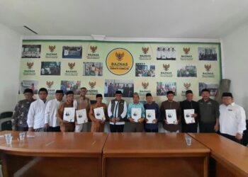 Baznas Pandeglang Salurkan Bantuan Sarana Keagamaan