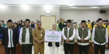 Baznas Pandeglang Salurkan Bantuan Studi Akhir Kepada 112 Mahasiswa Pandeglang