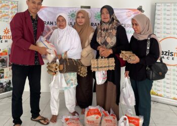 LAZISMU Aceh Salurkan Paket Ramadhan Untuk Masyarakat Banda Aceh dan Aceh Besar