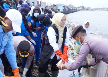 Pemkab Pandeglang Duduk Bareng Dengan Pemprov Banten Sikapi Sampah di Teluk