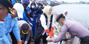 Pemkab Pandeglang Duduk Bareng Dengan Pemprov Banten Sikapi Sampah di Teluk