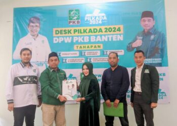Bentuk Keseriusan Nyalon Gubernur, Ratu Ageng Rekawati Ambil Formulir ke DPW PKB Banten