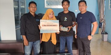 Respek Peduli Beri Bantuan Bayi Kembar Siam Dua Kepala Satu Badan dan Tanpa Anus di Pesawaran
