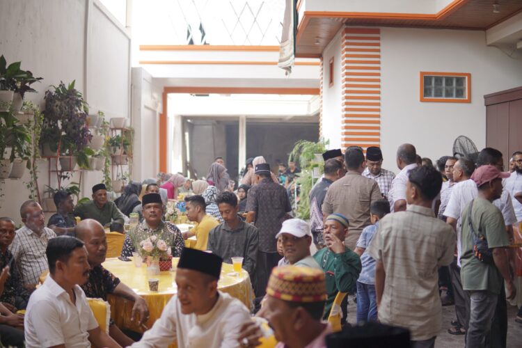 Bacalon Bupati Bireuen Mukhlis Takabeya Gelar Open House Idul Fitri 2024
