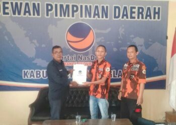 Diwakili Kader Pemuda Pancasila, Aap Aptadi Ambil Formulir Pendaftaran Bacabup Melalui Partai Nasdem