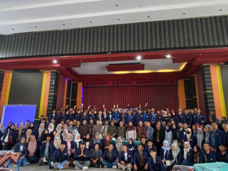 Civitas Akademik STISIP Banten Raya Kunjungi Desa Ponggok di Jawa Tengah, Komitmen Wujudkan Generasi Unggul