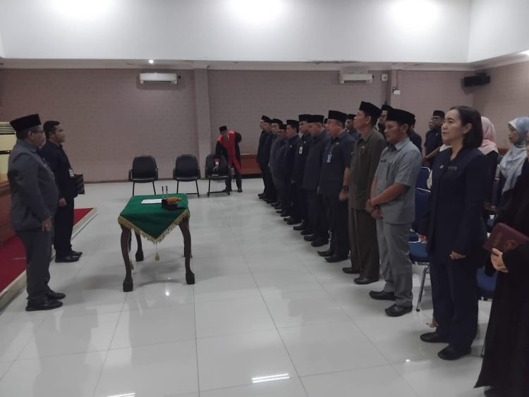 Sekda Pandeglang Lantik Puluhan Pejabat Esselon III dan IV