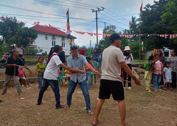 Jadi Peserta Tarik Tambang, Ketua LPKSM Ikut Meriahkan HUT RI ke-79