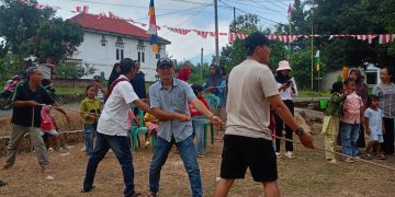 Jadi Peserta Tarik Tambang, Ketua LPKSM Ikut Meriahkan HUT RI ke-79
