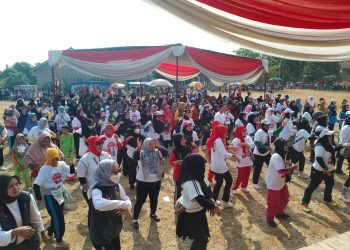 JMP Gelar Jalan Sehat dan Deklarasikan Mendukung Nanda Indira – Antonius