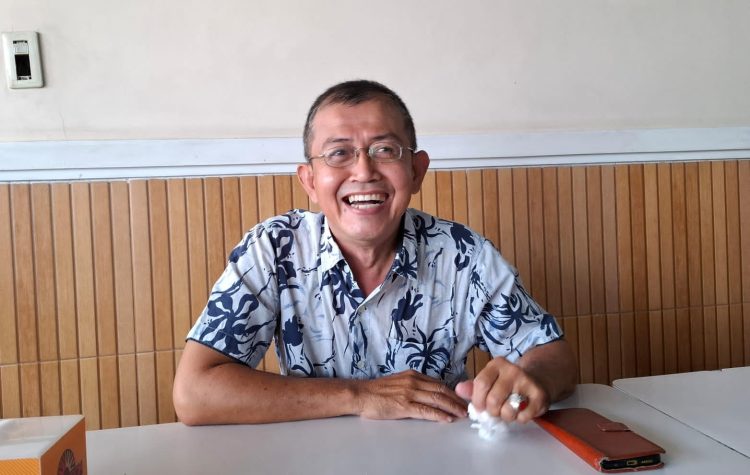 Johnny Corne : Narasi Bapak Pembangunan Merupakan Strategi Politik Usang