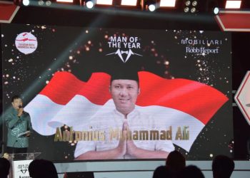 Antonius Muhammad Ali Terima Penghargaan Sebagai Man of The Year 2024 dari Yayasan Duta Indonesia Maju