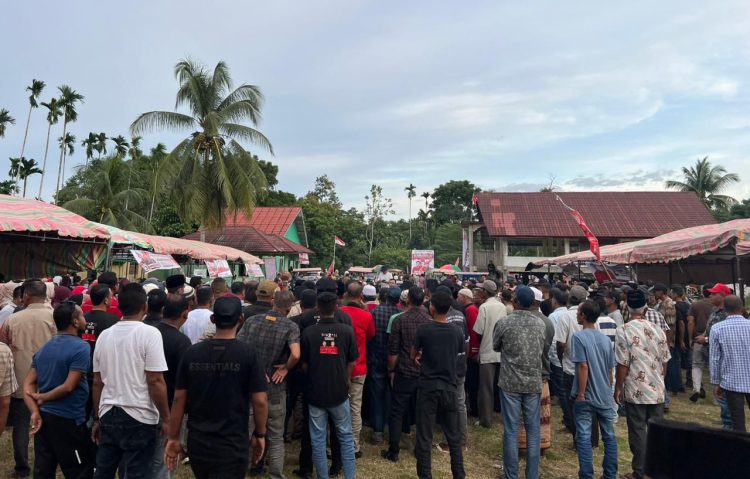 Paslon AZAN Kembali Kukuhkan Tim Pemenangan Sipil Sekecamatan Pante Bidari