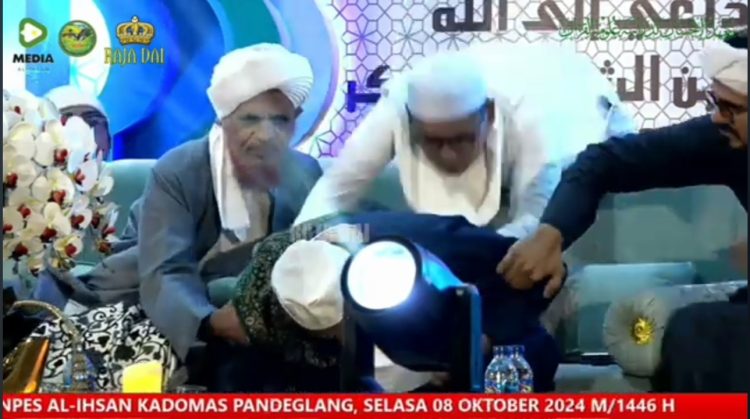 KH Asmuni M Noor Pendiri Sekaligus Pimpinan Ponpes Al Ihsan Tutup Usia