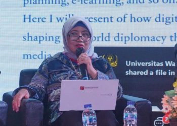 Guru Besar FISIP Unila : Perempuan Lebih Mampu Membangun Jejaring Hingga Akar Rumput