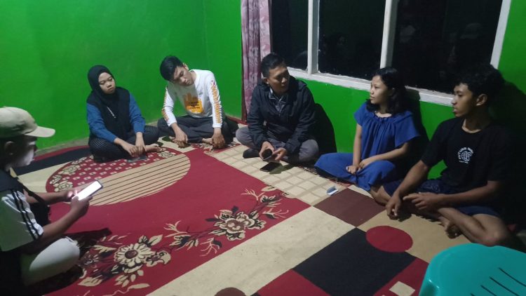 Beredar Video Dugaan Money Politik Oleh Salah Satu Paslon Pilkada Pesawaran 2024