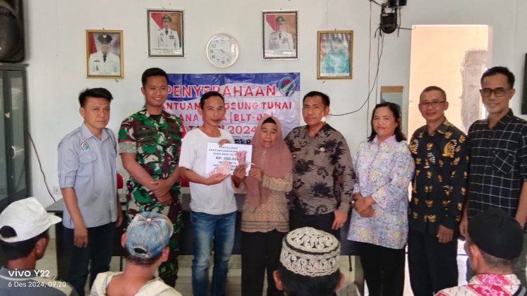 Desa Hanau Berak Salurkan BLT DD Tahap 4