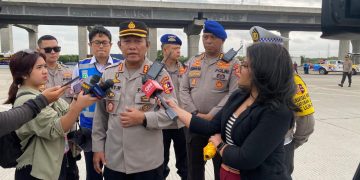 Tingkatkan Pelayanan Darurat Saat Nataru, Polri Lakukan Pelatihan Gabungan Ambulans Udara