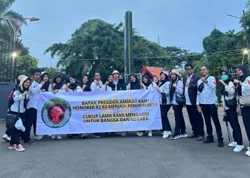 Tenaga Honorer Kabupaten Pesawaran Gelar Aksi Damai di DPR-RI