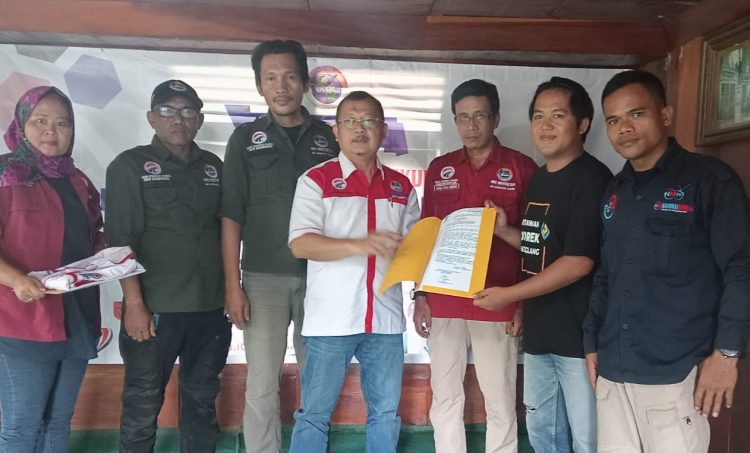 Sah! Ahmad Muchtarom Resmi Nahkodai IWO Indonesia Kabupaten Pandeglang