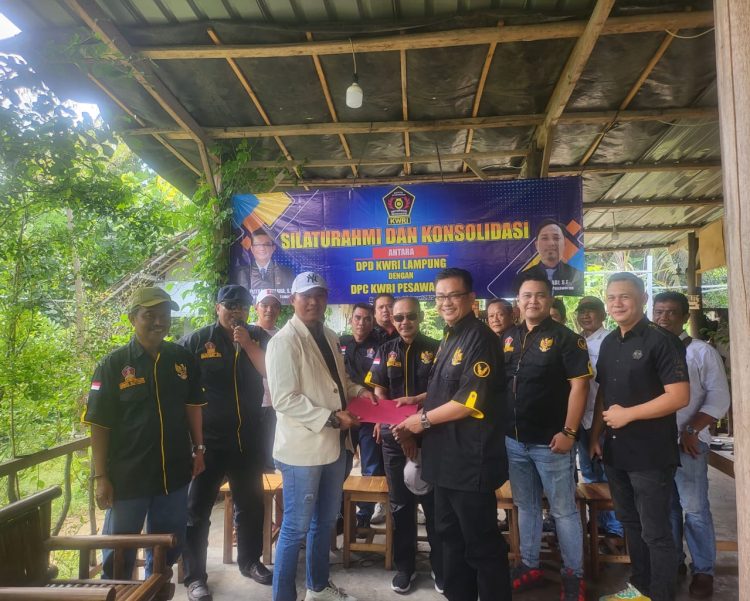 Pererat Hubungan, DPD KWRI Lampung dan DPC KWRI Pesawaran Gelar Silaturahmi dan Konsolidasi
