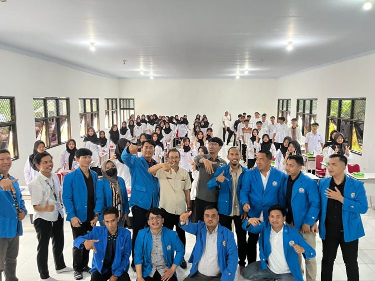 Unpam Serang Gelar Sosialisasi Bidang Hukum di SMKN 7 Pandeglang