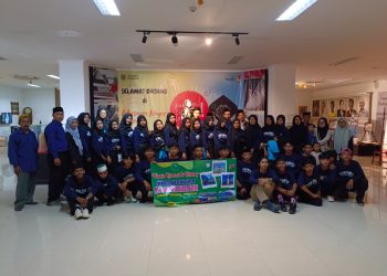 MTs Salafiyyah Darul Bayan Mengadakan Wisata Literasi dan Sejarah