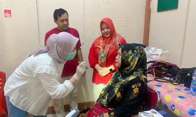 Puskesmas Pagadungan Gandeng Klinik Utama Mata Saruni, Gelar Cek Mata Gratis
