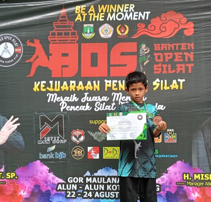 Rizki Miraj Maulana Raih Medali Perunggu dalam Kejuaraan Banten Open Silat 2025