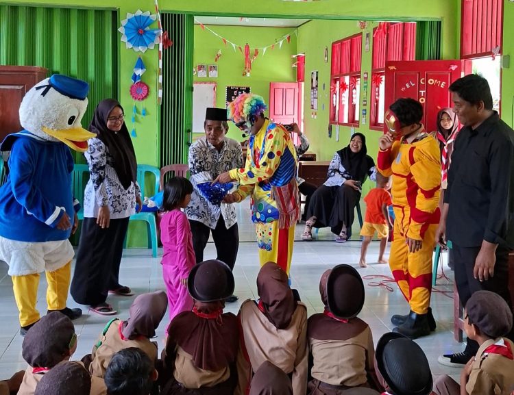 Fino Badut Gelar Koalisi di Lampung Selatan