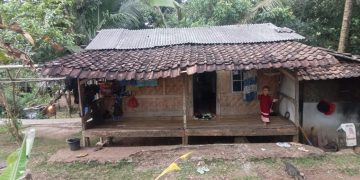 Potret Kemiskinan di Pandeglang : Rumah Tak Layak dan Bantuan yang Belum Tersentuh