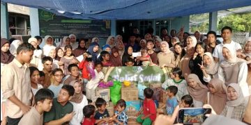 Tebar Kepedulian di Panti Asuhan Izmi, SMAN 24 Tanggerang Gelar Bakti Sosial