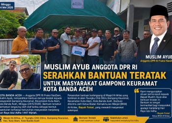 Muslim Ayub Serahkan Bantuan Teratak untuk Warga Gampong Keuramat Jelang Idul Adha